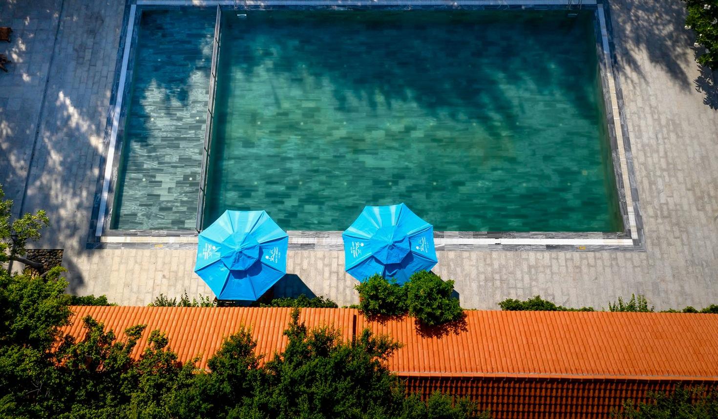 Summer Pool Scene